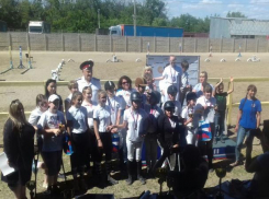 В Таганроге особенные дети состязались в Первенстве по конному спорту