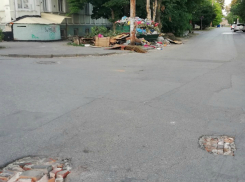 Кирпично-рельефный способ ремонта дорог придумали в Таганроге