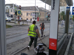 Легко ли быть дворником в Таганроге, рассказала мастер чистоты