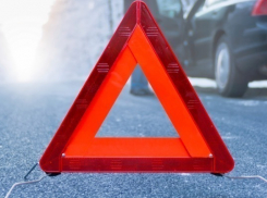 В Таганроге рядом с роддомом произошло тройное ДТП