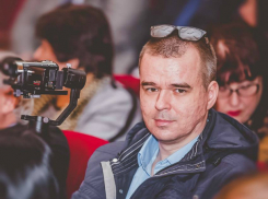 Сегодня День рождения празднует блогер Максим Алипатов