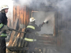 В СНТ Таганрога сгорела дача 