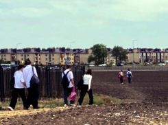 Три дороги к 39-й школе в Таганроге: какую сделают быстрее 