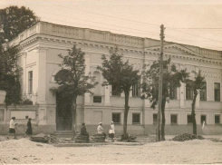 От усадьбы до техникума: таинственная история дома на Петровской
