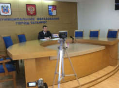 Сити-менеджер Таганрога провел пресс-конференцию для городских СМИ