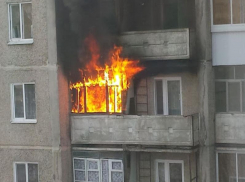 В Таганроге в одном из домов бушевал пожар, который чуть не погубил мужчину