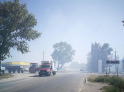 Свалка на Николаевском шоссе продолжает гореть уже несколько дней