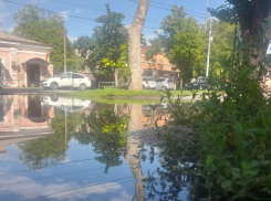 Туристические контрасты Таганрога: после дождя 