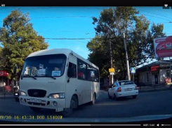 Водителей общественного транспорта Таганрога не учит горький опыт коллег