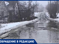 Председатель дачного кооператива уже семь лет умоляет власти Таганрога отремонтировать единственную дорогу в город