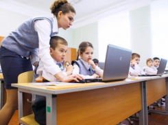 Учителей Таганрога смущают разовые надбавки