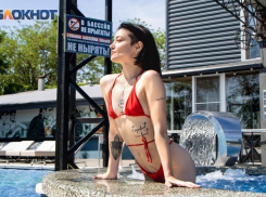 Виктория Каюмова вступает в конкурс «Фотосессия в купальнике»