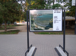 «Четвёртый месяц лета» - таким увидели Таганрог в сентябре художники России, картины можно посмотреть бесплатно