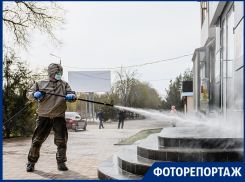 Спасатели области прибыли в Таганрог помочь в проведении дезинфекции города