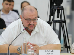 Руководители двух заводов Таганрога признали нехватку кадров