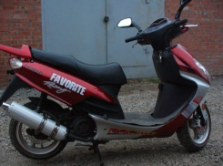 В Таганроге рецидивист решил покататься на чужом скутере