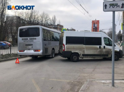 «Дзержинка стоит»: утренняя авария вызвала транспортный коллапс