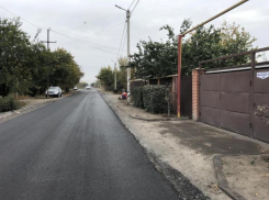 В Садах-1 в Таганроге 13-ую аллею наконец-то заасфальтировали