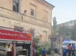 Договор заключили и забыли: в Таганроге регулярно горит историческое здание в центре города