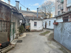 Очередной ночной дебош в Клубном переулке Таганрога 