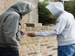 В Таганроге задержали наркодилера с крупной партией «соли»