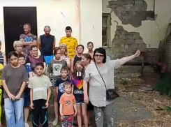 Аварийный дом, жители которого записывали видеообращение к Юрию Слюсарю, обещают расселить в 2026 году