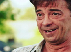 Звезда «Сватов» Николай Добрынин поделился воспоминаниями о детстве в Таганроге