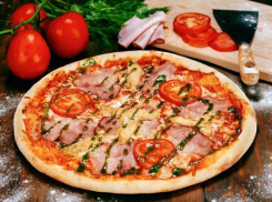 Сити-менеджер Таганрога Лисицкий не дал таганрожцам остаться без пиццы в предпраздничный день