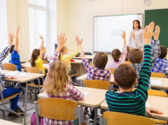 Таганрогские школьники приняли участие в онлайн-марафоне «Знание»