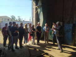 Для студентов техникума строительной индустрии организовали экскурсию на автотранспортное предприятие