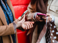 Apple и Samsung не оказалось в ТОП лучших подарков на 23 февраля и 8 марта