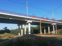 По Бакинскому мосту ездить безопасно — заверили власти таганрожцев, но граждане относятся к этому со скепсисом
