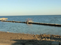 Герои без плащей: в Таганроге ищут пару, спасшую женщину на пляже