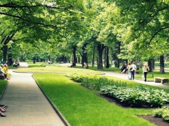В Таганрог приходит настоящее лето