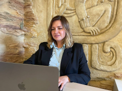 Требуется менеджер