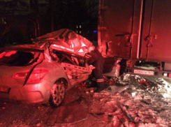 В Таганроге водителю Citroen не повезло - машины повредил и не успел скрыться