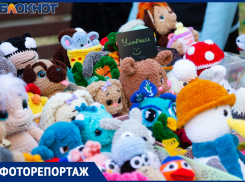 В Таганроге открылась ярмарка книжной и сувенирной продукции