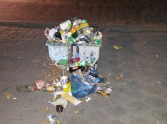 Жители Таганрога возмущены оставшимся после праздника мусором