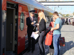 За два месяца 12 тысяч пассажиров перевез поезд «Таганрог-Москва»