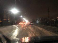 Таганрог превратился в каток: аварии одна за одной, коммунальщиков не видно