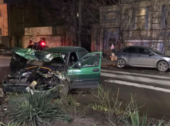 Отвлёкся за рулём: на Греческой произошло ДТП 