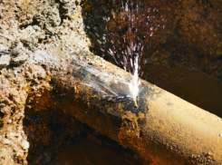 В Таганроге устранены аварии на 7- ом переулке и  Некрасовском , 21