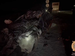 Смертельное ДТП под Таганрогом: молодой водитель погиб в лобовом столкновении с грузовиком