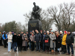 Читают Чехова не только в Таганроге