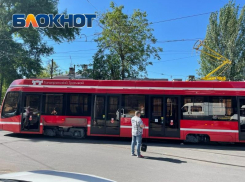 В Таганроге новый трамвай уже сошёл с рельс