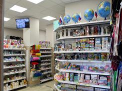 Успей выгодно купить школьные принадлежности вместе с магазином «Канцтовары»