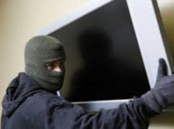 Таганроженку обокрал бывший муж