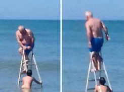 Жители Таганрога пришли на пляж с мобильным трамплином