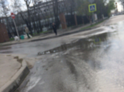 В Таганроге жители сообщили о потопе на Крепостном