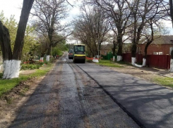 Нескольким селам в Неклиновском районе повезло – им сделают капитальный ремонт дорог